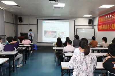 東莞在全國首創(chuàng)健康副廠長工作模式 為制造業(yè)高質(zhì)量發(fā)展保駕護(hù)航